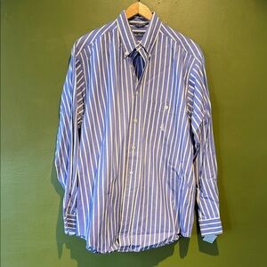 Vintage Nautica Men's Classic Blue and White Striped Shirt